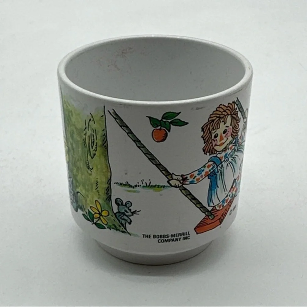 VINTAGE ONEIDA WARE RAGGEDY ANN/ANDY CHILDS‎ CUP #4309 1969